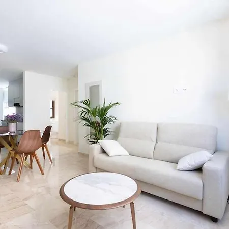 Sunnyland Martianez Valois Puerto de la Cruz (Tenerife)